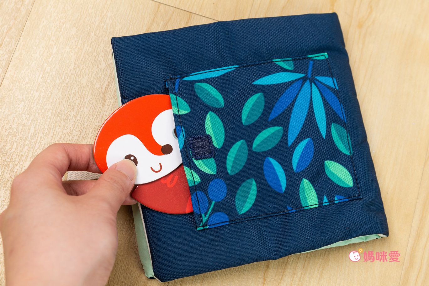 刺激五感【 比利時 Lilliputiens 】新生兒玩具｜寶寶布書