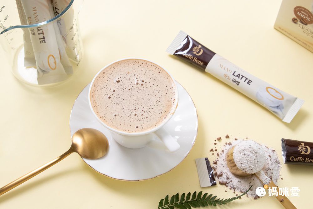 韓國Caffebene咖啡伴 - 【甜蜜組】三合一微糖拿鐵(30入-效期2022.07.23)+水蜜桃冰茶(10包/盒)