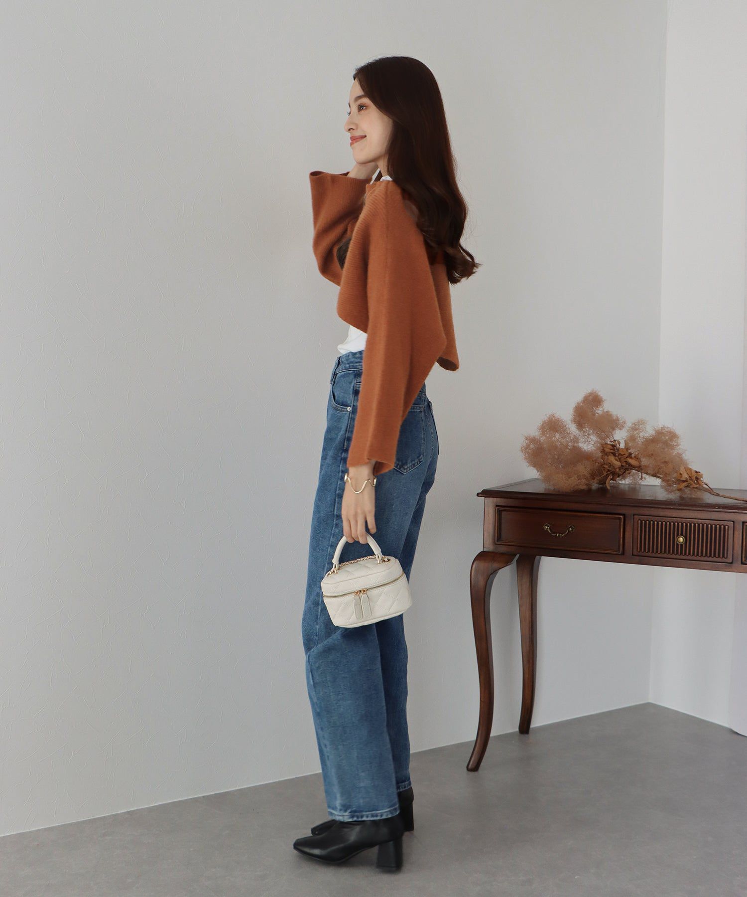 日本 BLUE EAST - 交叉短版針織長袖罩衫-淺灰