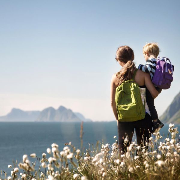 FJALLRAVEN - Kanken Classic後背包-深紫/紫羅蘭 (27x13x38cm)