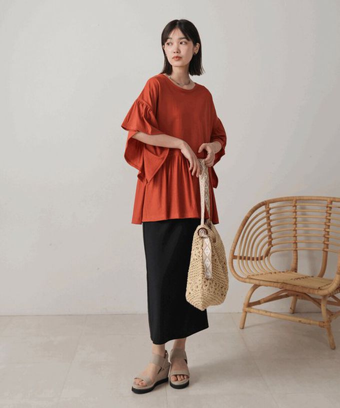 日本 Bab - 透氣嫘縈飄逸大寬袖上衣-杏棕