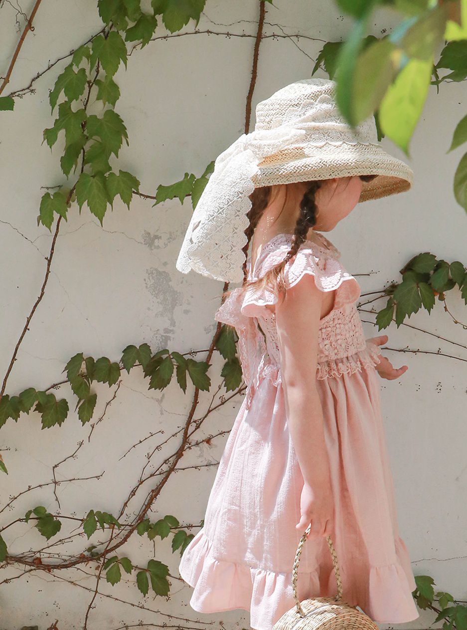 韓國 Puellaflo - 後背蕾絲蝴蝶結荷葉袖洋裝-粉紅