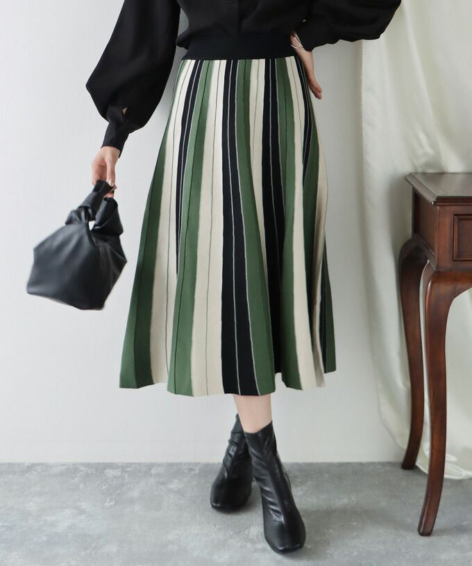 日本 BLUE EAST - [店員推薦] 撞色修身針織長裙-水藍x米杏