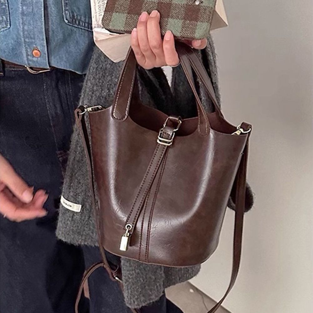 復古皮革感水桶包(附同色收納小包)-咖啡 (F)