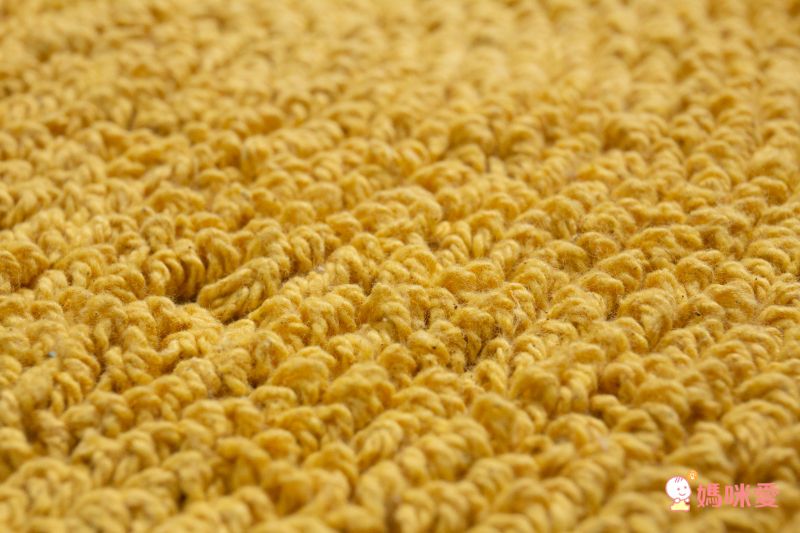 日本 TOMO - 懶洋洋可愛動物腳踏墊-兔兔 (約57x80cm)