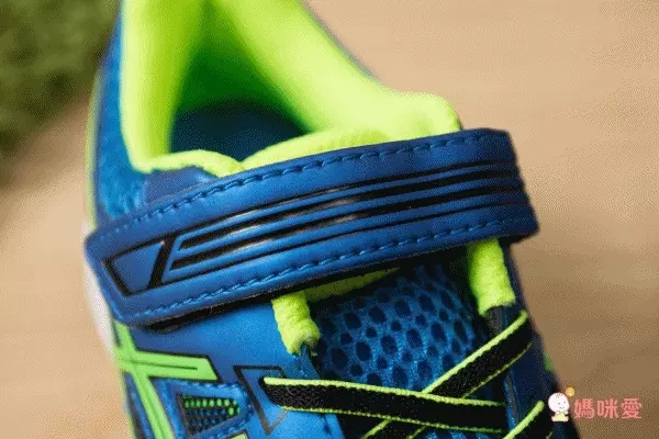 日本ASICS 亞瑟士運動鞋►專為國小生設計，耐穿透氣不悶熱