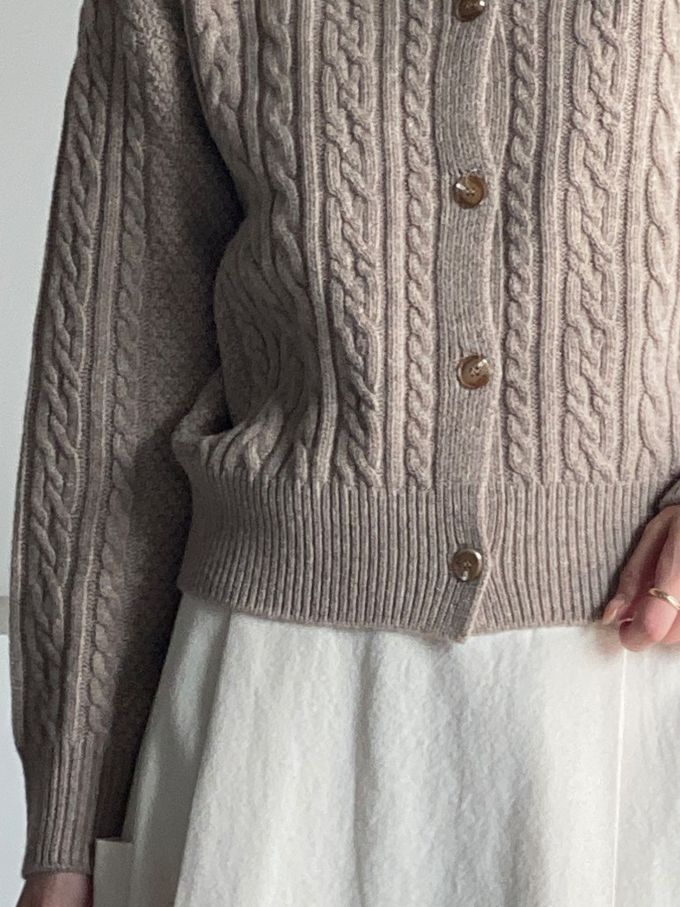 韓國女裝連線 - 麻花捲鈕扣無領針織外套-摩卡咖 (FREE)