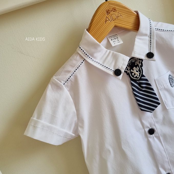韓國 AIDA - 學院風領帶裝飾短袖襯衫-白