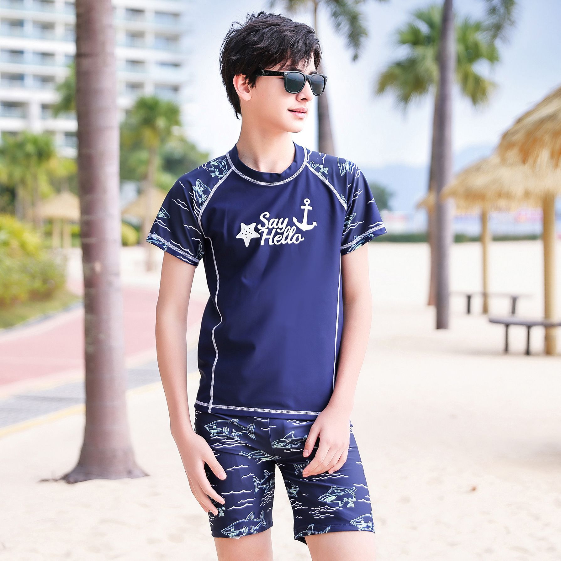 大童男孩短袖泳衣套裝(二件組)-星星船錨-淺藍色-泳衣、泳褲