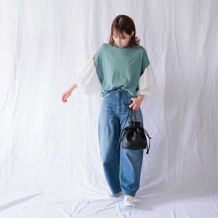 日本 ihuu - 氣球袖拼接薄針織上衣-黑x白