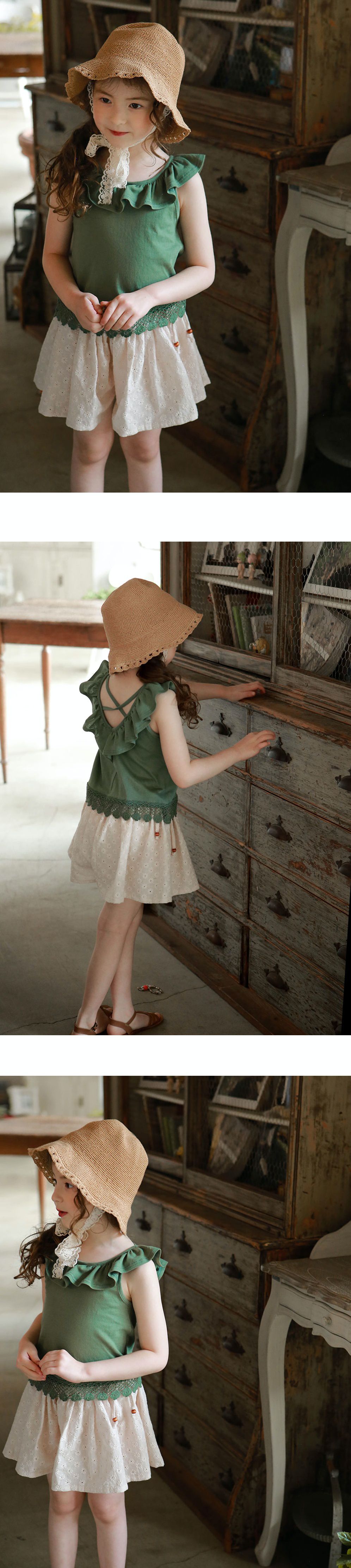 韓國 PuellaFLO - 荷葉圓領菱格鏤空露背上衣-綠