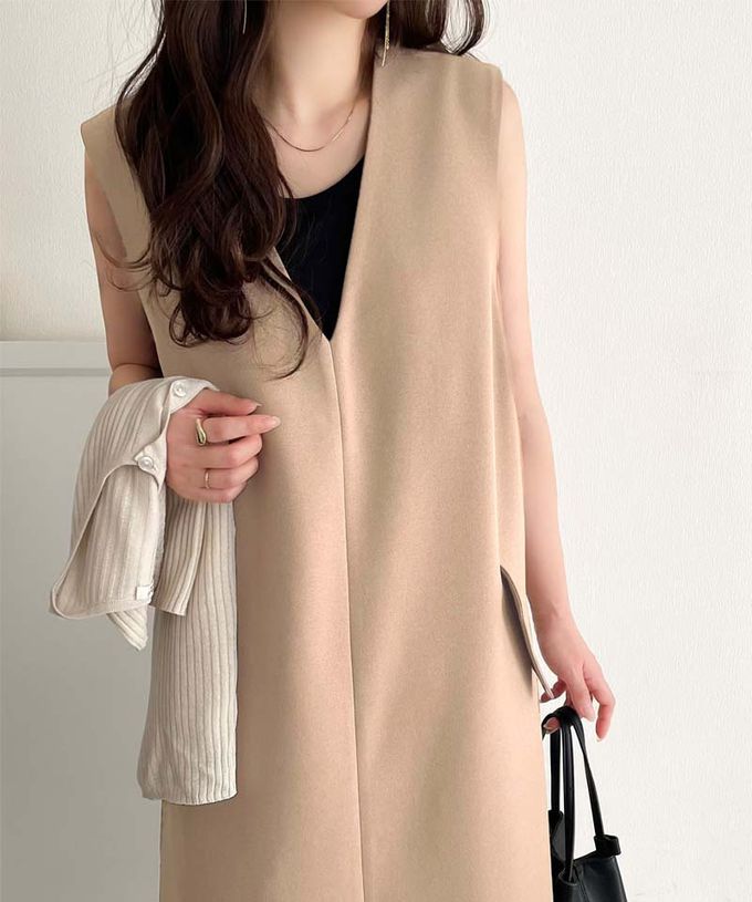 日本 Classical Elf - 簡約深V領氣質線條背心裙-卡其