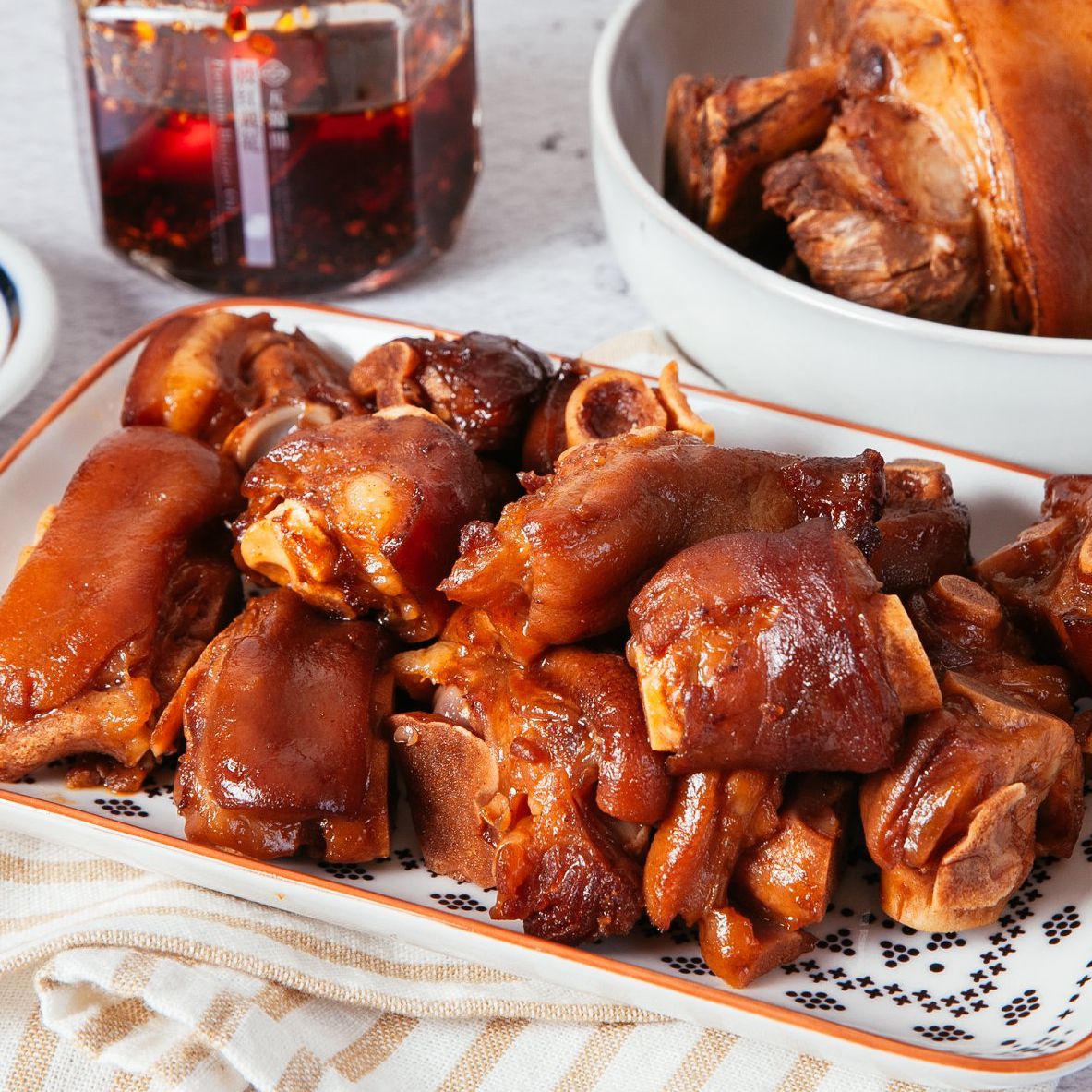 【五錦開】精緻滷味宅配到家！滑嫩彈牙鴨胗、獨家滷汁鴨翅、孩子最愛綿密豆干一次選購！