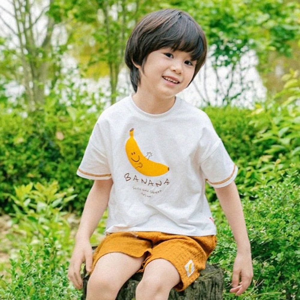 童趣抱抱香蕉圖案短袖套裝-白X焦糖棕