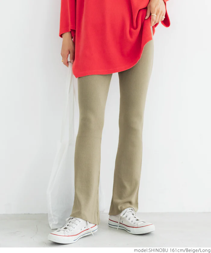 日本 COCA - 修長美腿羅紋微喇叭長褲-深綠