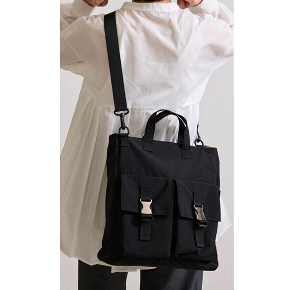 輕量簡約防潑水2way側背頭盔包-黑色 (30x35cm)