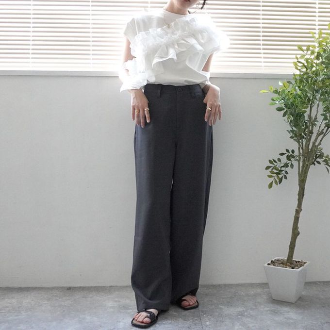 日本女裝代購 - 接觸涼感 腳長效果抗皺休閒寬褲-黑