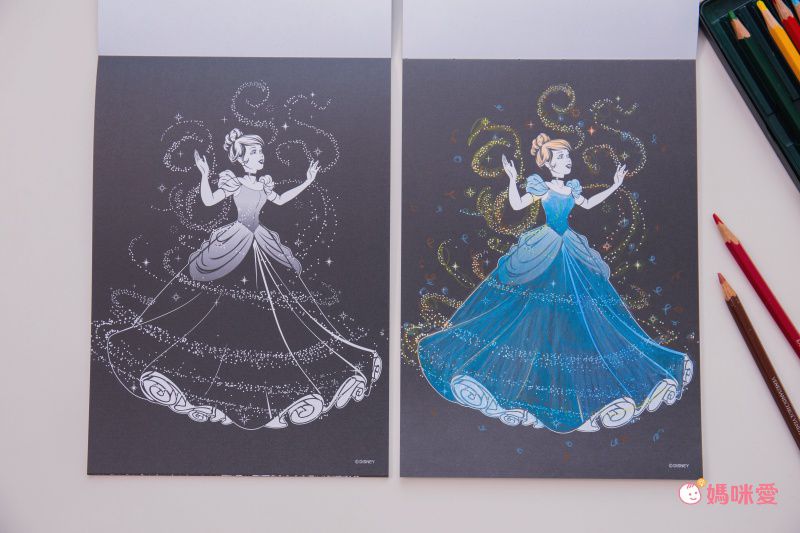 日本文具代購 - B5尺寸繪圖本(黑底)-迪士尼公主