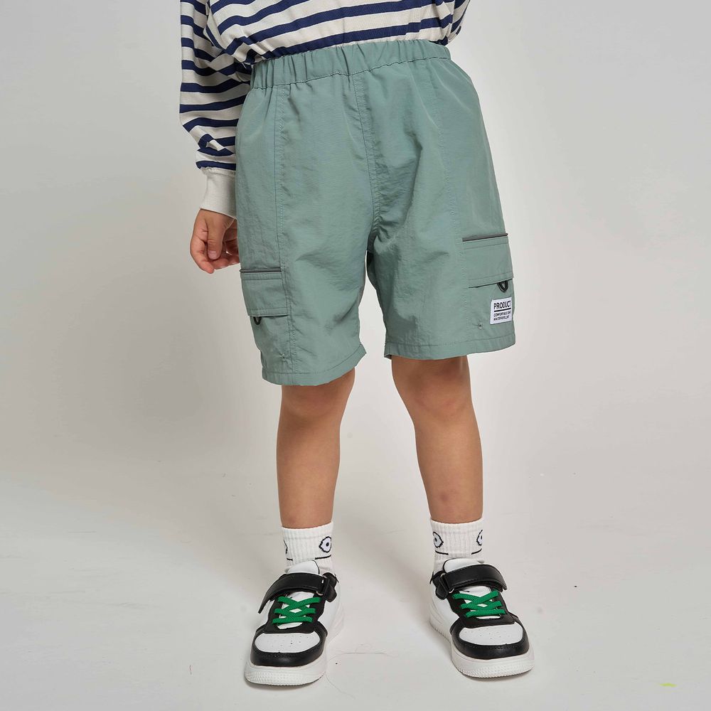 抗汙防潑水 機能玩耍側口袋短褲-淺軍綠
