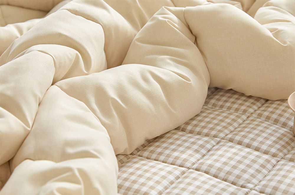 韓國 Maatila - 可水洗超細纖維桃皮感四季被-奶油白