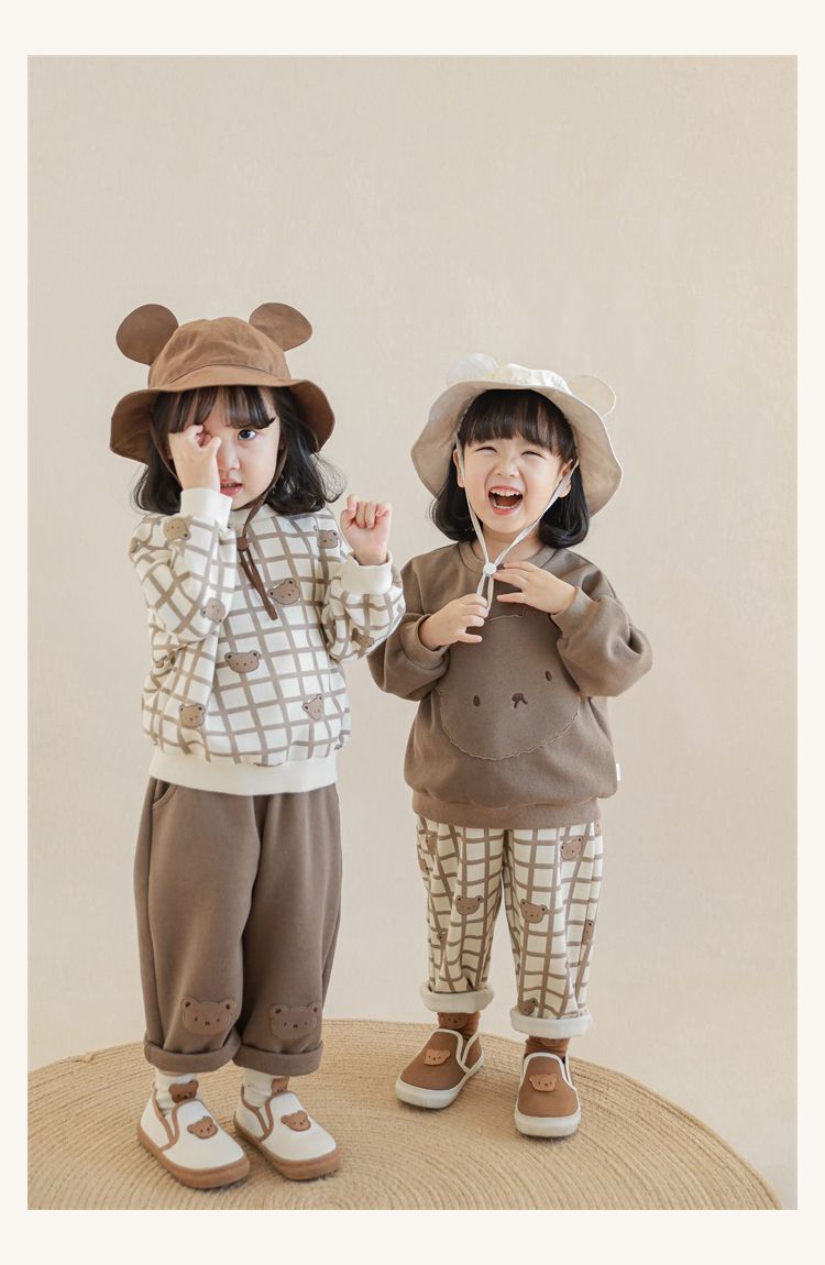 童趣造型吊帶長褲-熊熊小口袋-米白色