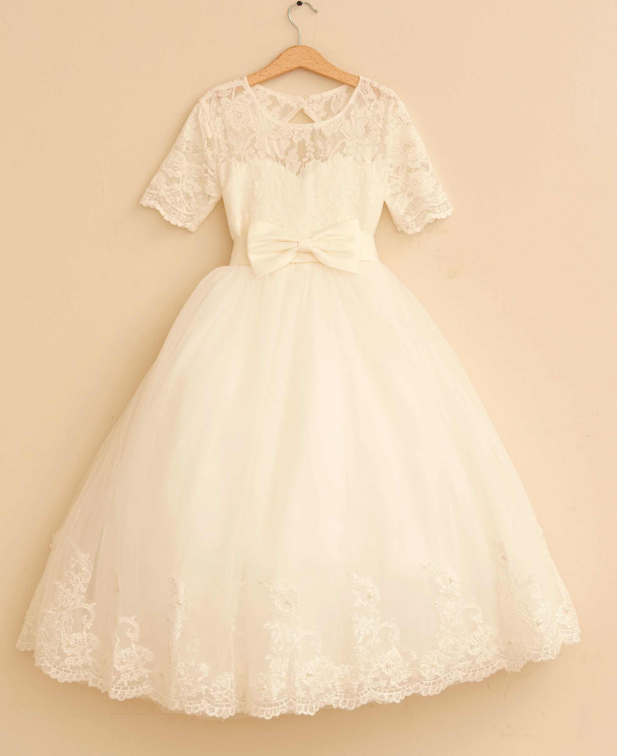 Love, Charlotte - 典雅風短袖蕾絲上衣白紗長裙禮服