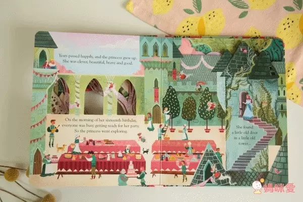 童話鏤空翻翻書【英國Usborne】Peep Inside a Fairy Tale