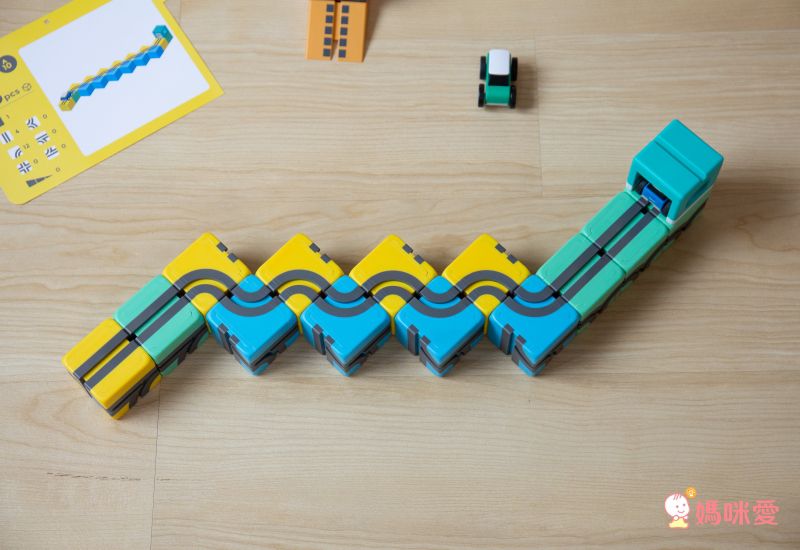 Qbi - 益智磁吸軌道玩具-成長探索系列-兒童同樂組-[獨家送]經典方塊4入擴充包(顏色隨機)