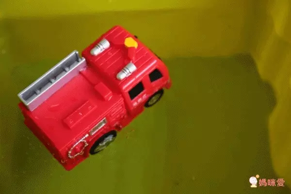 【日本PILOT】魔法變色洗澡家家酒 / 水陸兩用小車車