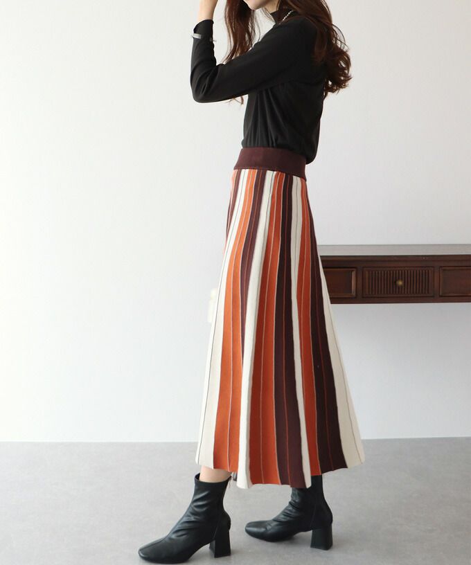 日本 BLUE EAST - [店員推薦] 撞色修身針織長裙-深藍x粉紫