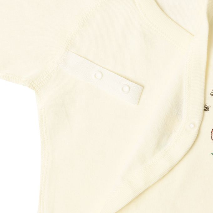 akachan honpo - 長袖新生兒內衣4件組-按扣款 復古小熊維尼-米白色 (肚衣:50cm 蝴蝶裝:50~60cm)