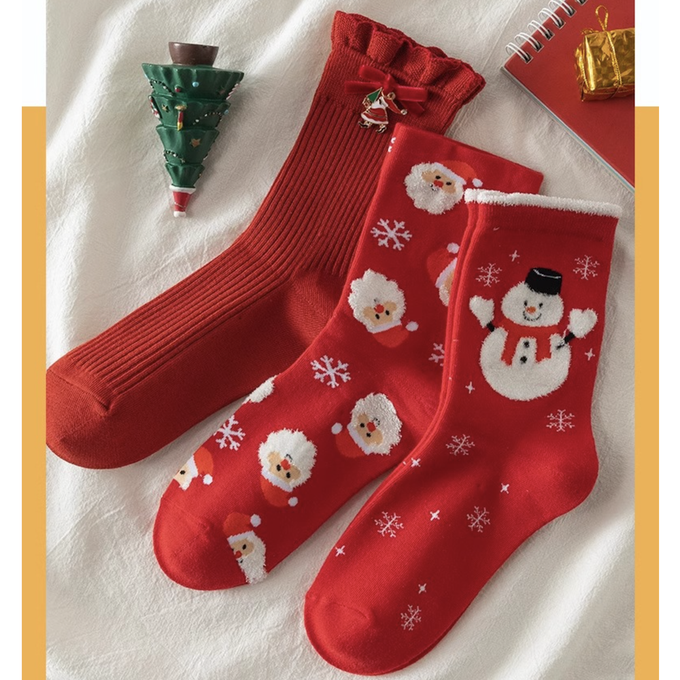 love, charlotte - 聖誕雪人主題中筒棉襪 (均碼腳長22cm+) (FREE (腳長22cm+))-3 雙一組