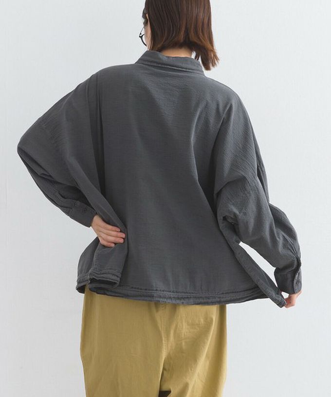 日本 Lupilien - 復古紋理率性抽繩純棉落肩襯衫-米白