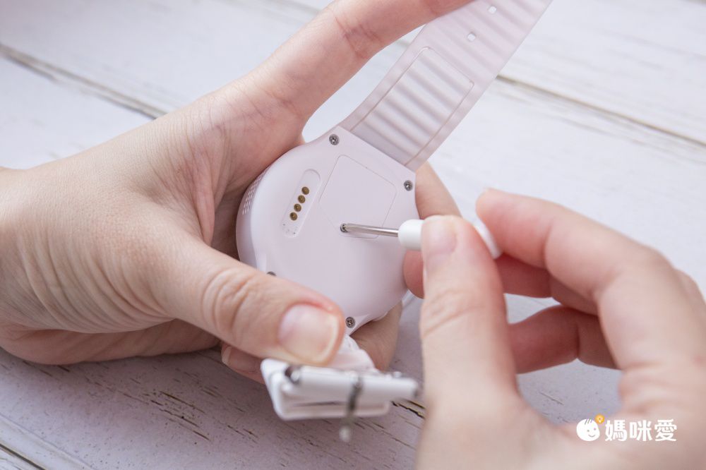 FENNEC - 小狐狸兒童智慧手錶-派對白