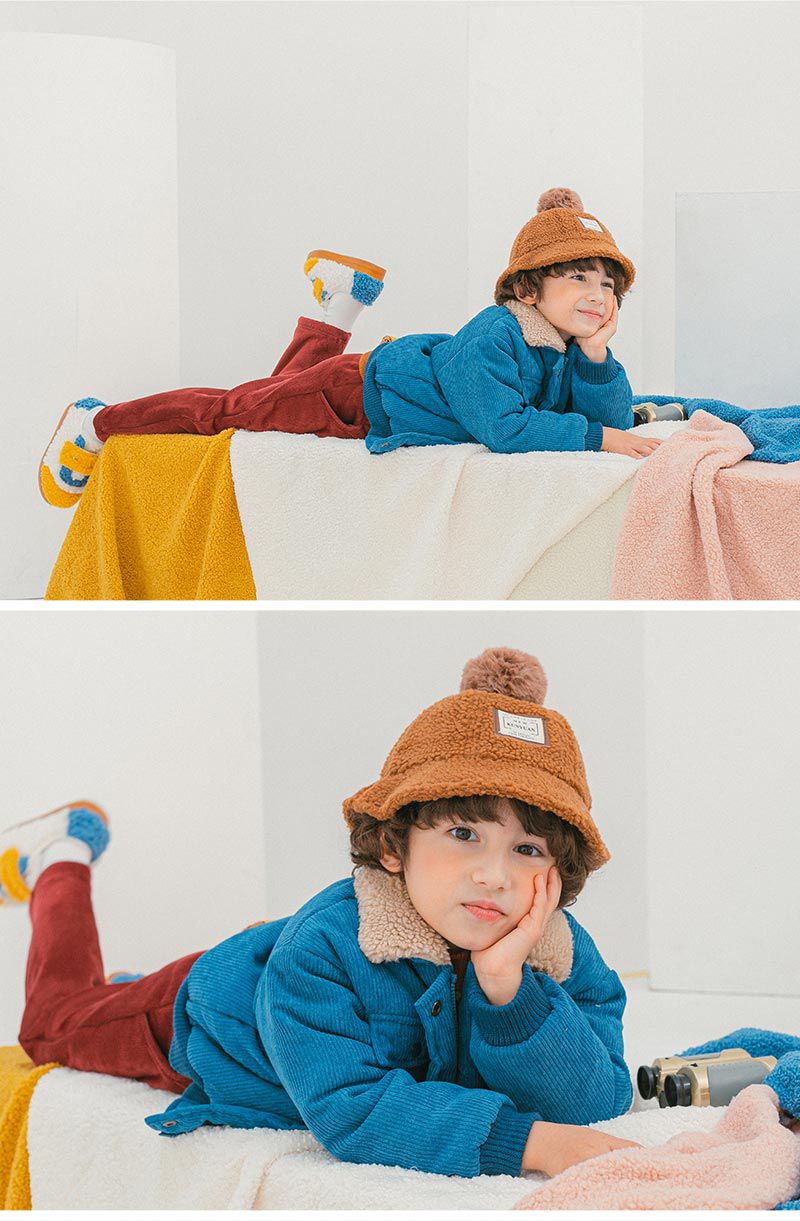 韓國 OZKIZ - (內鋪棉)燈芯絨縮袖口外套