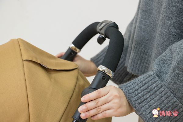 Combi Sugocal 推車