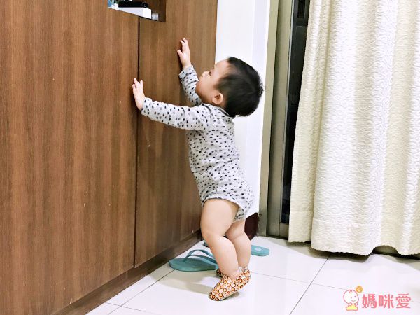 英國 POCO NIDO - 寶寶手工鞋/學步鞋-快樂小獅