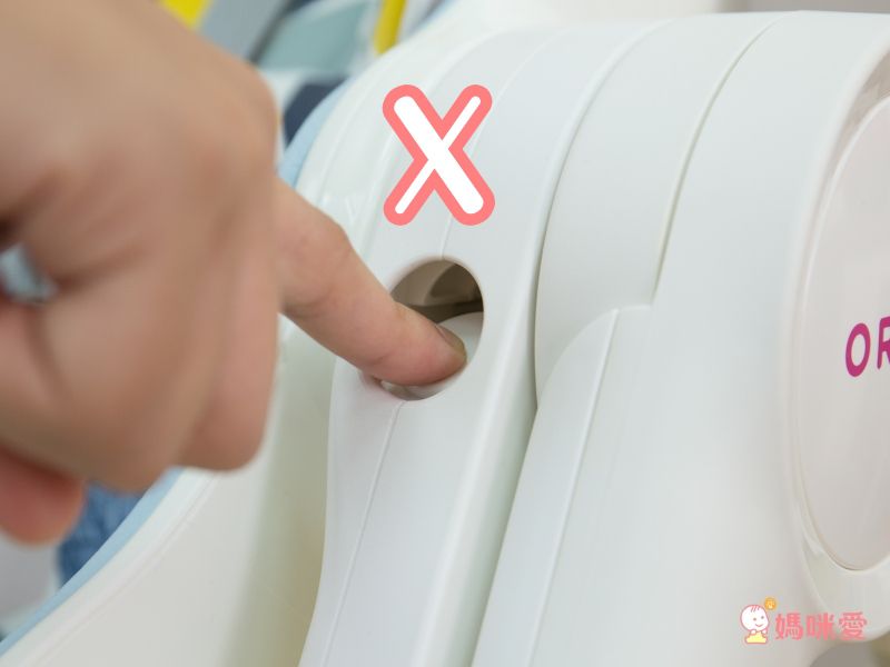 新加坡 Oribel - Cocoon經典款成長型多功能高腳餐椅-草莓糖粉