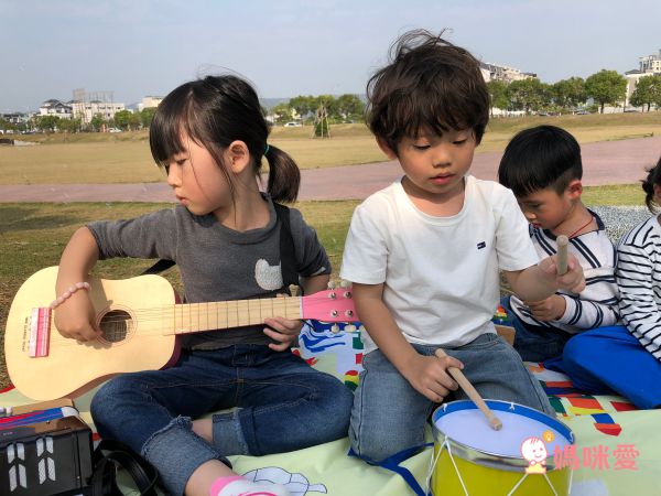 化身小小演奏家【New Classic Toys】木製仿真樂器