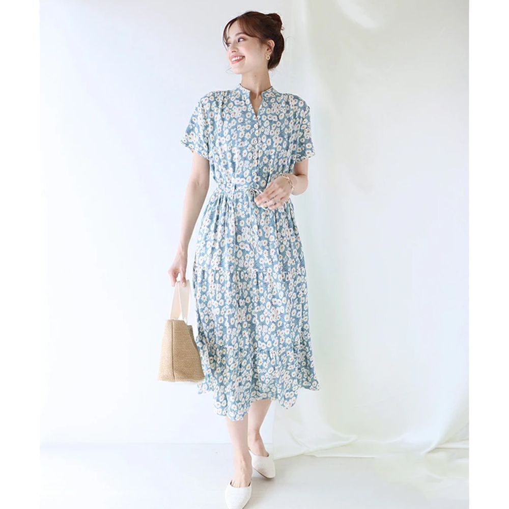 日本 BLUE EAST - 氣質小V領排釦短袖洋裝-木春菊-水藍 (M(Free))