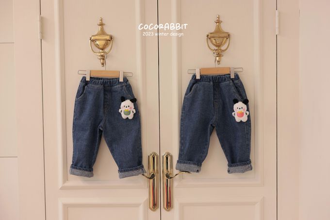 韓國 Coco rabbit - 鬆緊腰玩偶裝飾丹寧牛仔褲-粉狗狗