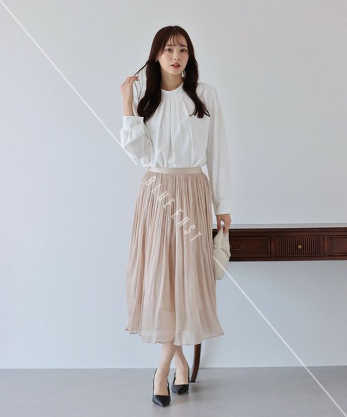 日本 BLUE EAST - 優雅摺線都會感小立領長袖上衣-黑