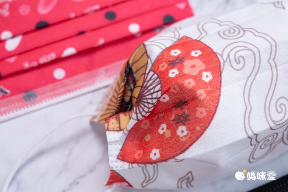 上順醫材 SHANG SHUN - 圖樣布系列成人三層醫療級/MD雙鋼印/台灣製平面口罩-圖樣布系列-經典格紋 (17.5*9.5cm (±0.5))-50入/盒(未滅菌)