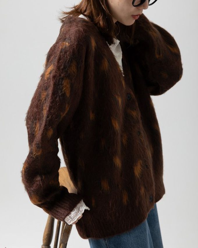 日本 gleam - 馬海毛觸感成熟豹紋V領針織開襟衫-灰