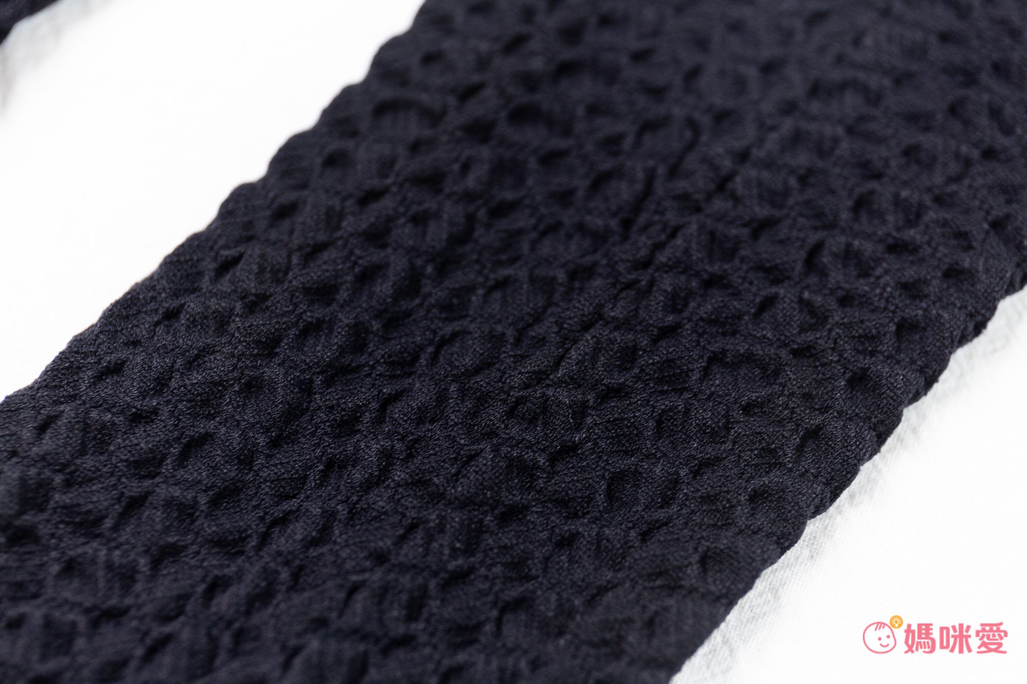 韓國 LOVLOY - (升級版)彈力加壓瘦腿/美腿襪套-大腿-黑 (FREE)