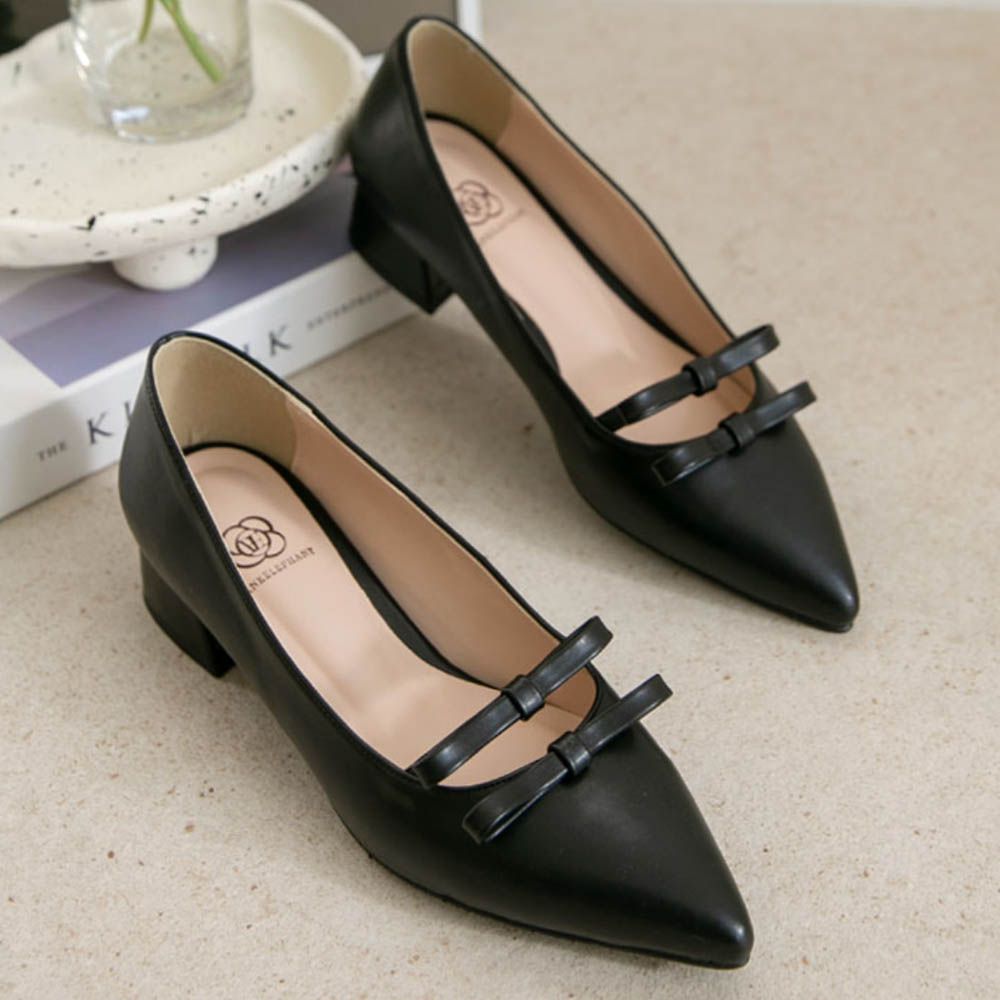 優雅雙蝴蝶結軟皮革尖頭跟鞋(3cm)-黑