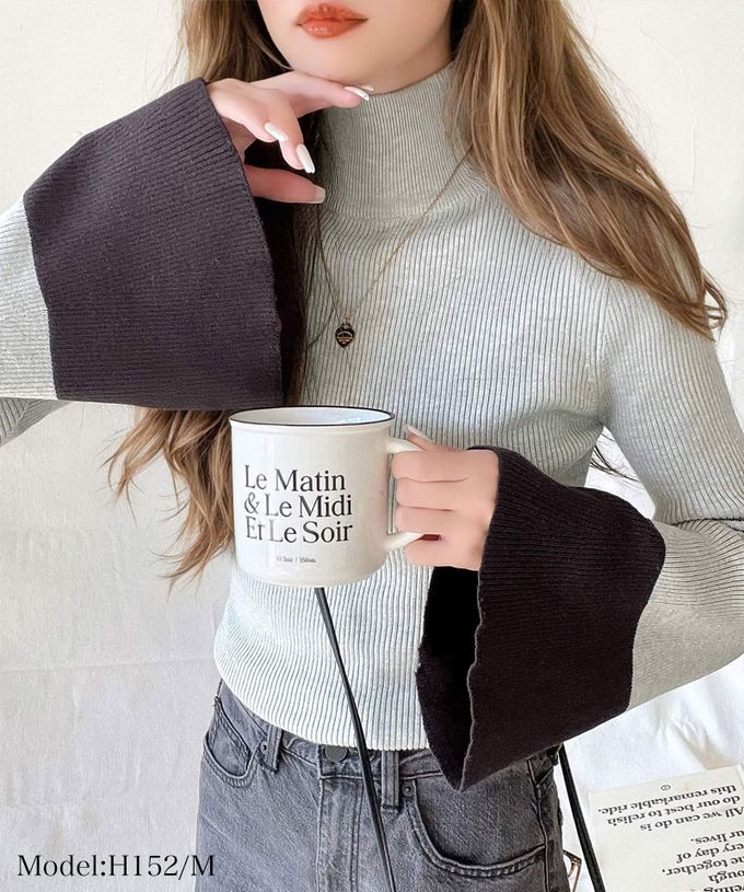 日本 Classical Elf - 羅紋修身高領喇叭袖上衣-黑