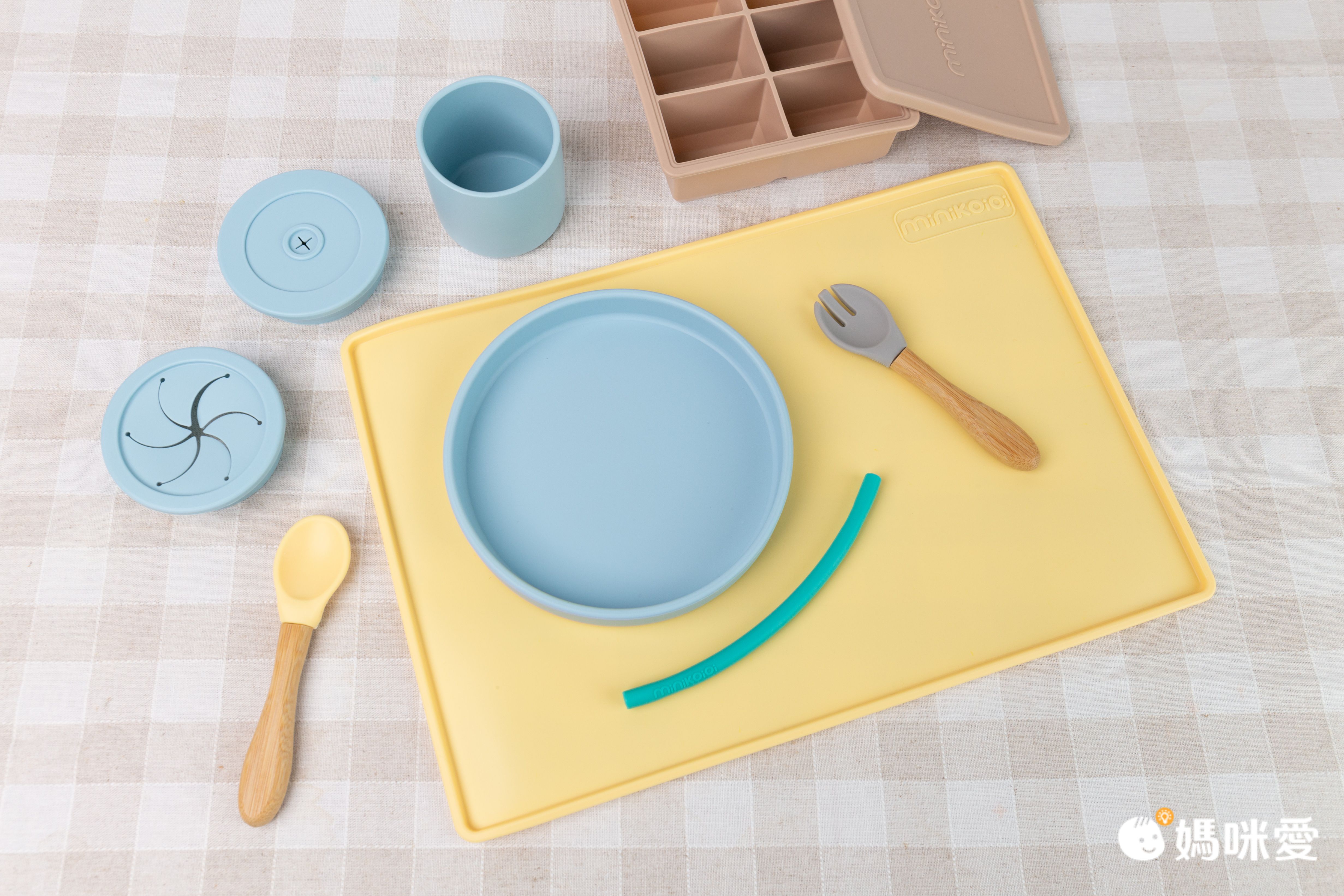 媽咪界熱搜NO.1！【minikoioi 美型餐具】，可進微波爐、消毒鍋