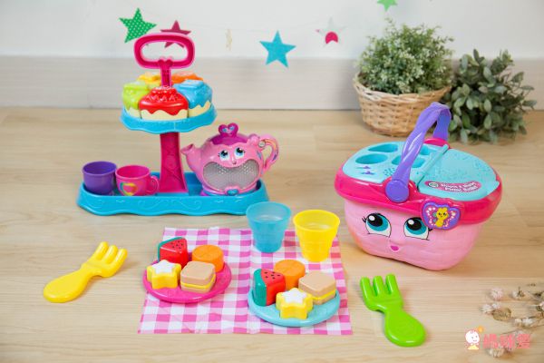 英語啟蒙家家酒【美國 LeapFrog】擬真吸塵器玩具