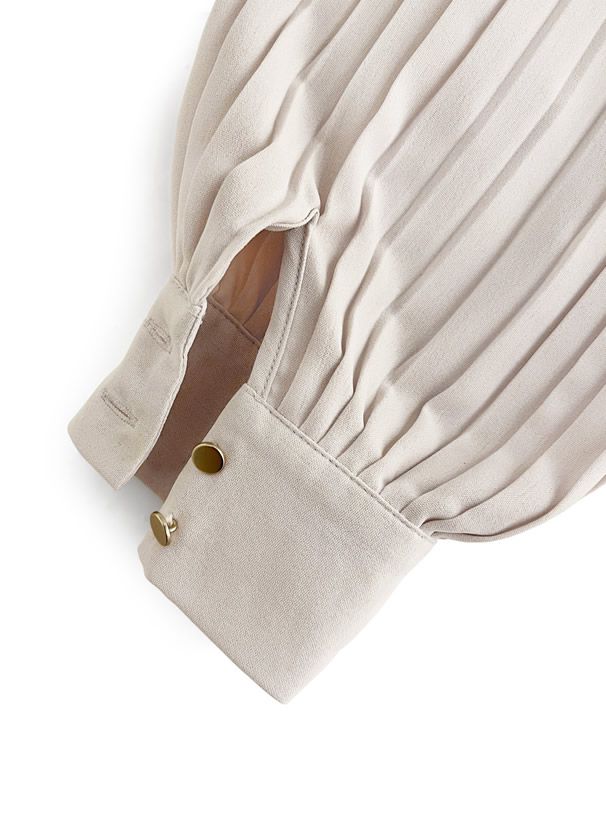 日本 GRL - 高雅百摺氣球袖上衣-淺米杏 (F)